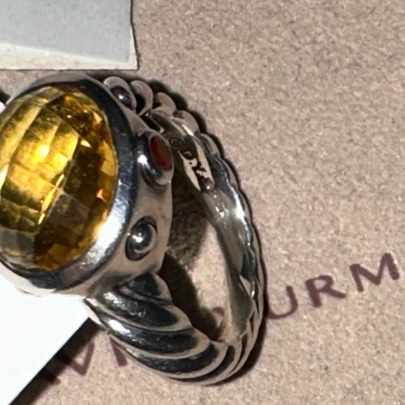David Yurman Oval Renaissance Ring - Citrine w/Carnelian Accents - Picture 5 of 17